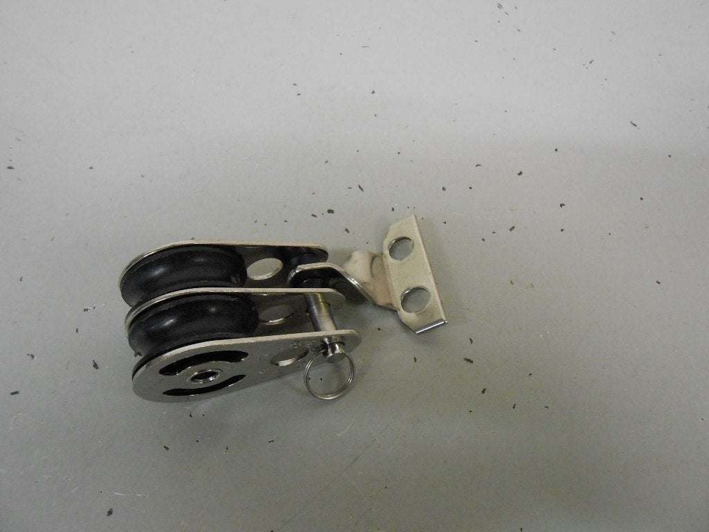 Mini Dubbelschijfs Blokje, Katrol, RVS, voor 6 - 8 mm lijn, Ophalen of Verzenden, Gebruikt, Lijn of Blok