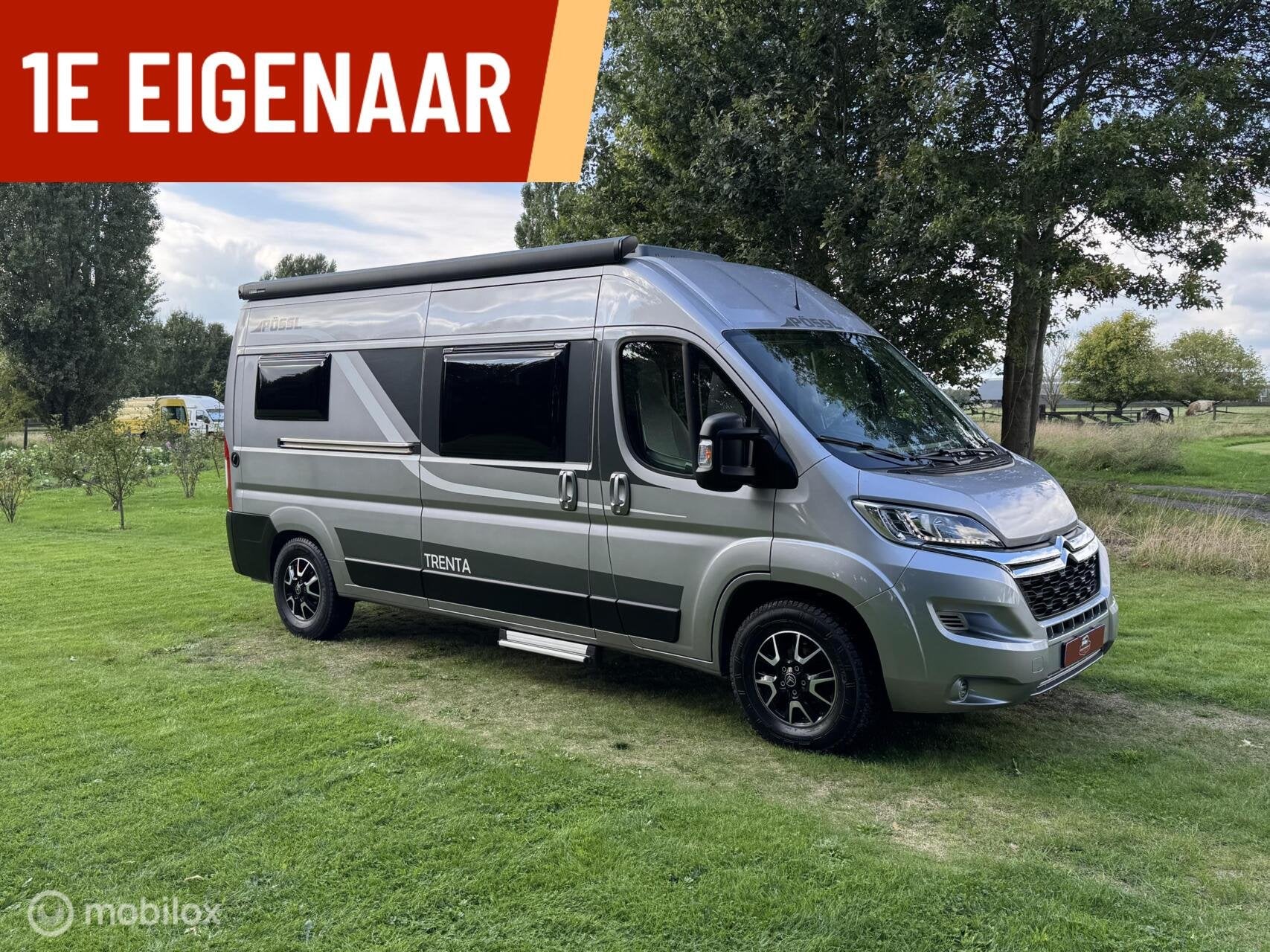 Pössl Trenta 600 Buscamper | Zonnepanelen | 1e eigenaar, Caravans en Kamperen, Buscamper of Camperbus, Ringverwarming, Pössl, Tot en met 2