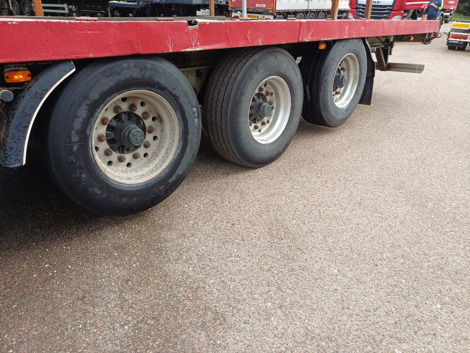 4 open / flat trailers, Bedrijf, Te koop