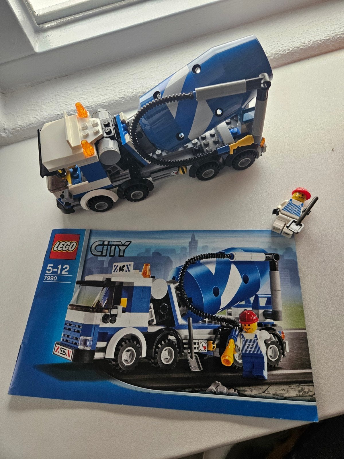 Lego City 7990 Cementmixer met minifiguur en instructies, Compleet, Lego, Ophalen of Verzenden, Complete set
