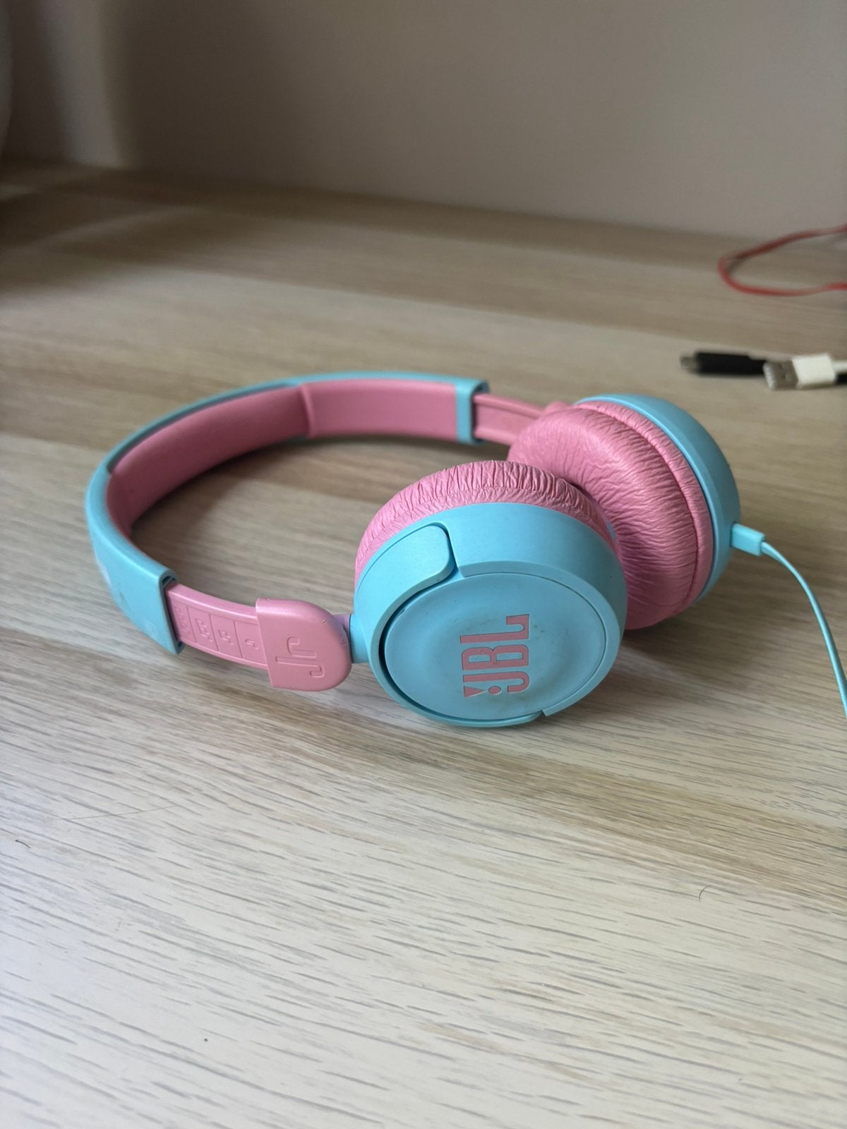 JBL on ear Jr310 koptelefoon, Ophalen of Verzenden, Zo goed als nieuw, Overige merken