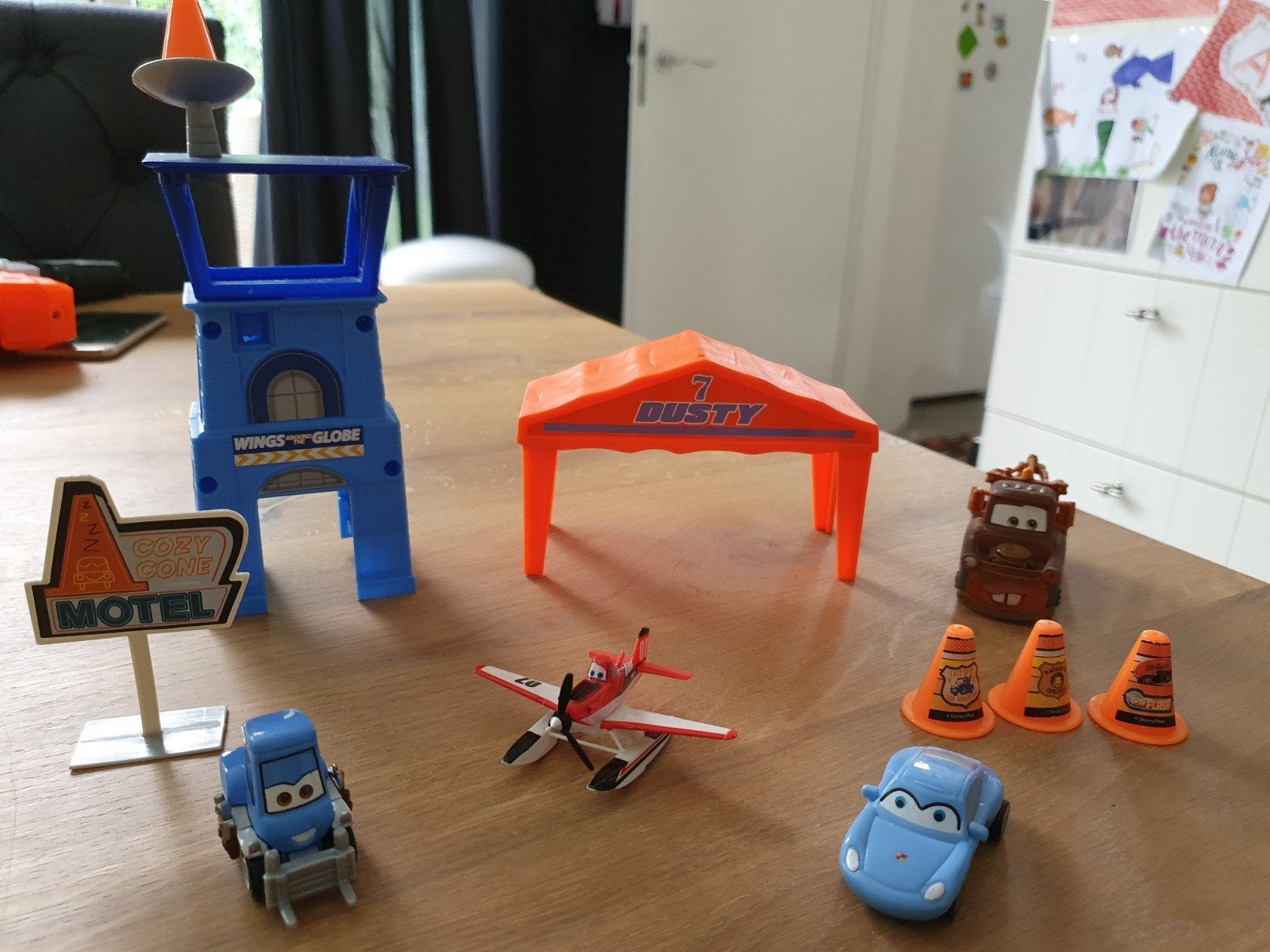 Planes en Cars taartversiering / speelgoed, Ophalen of Verzenden