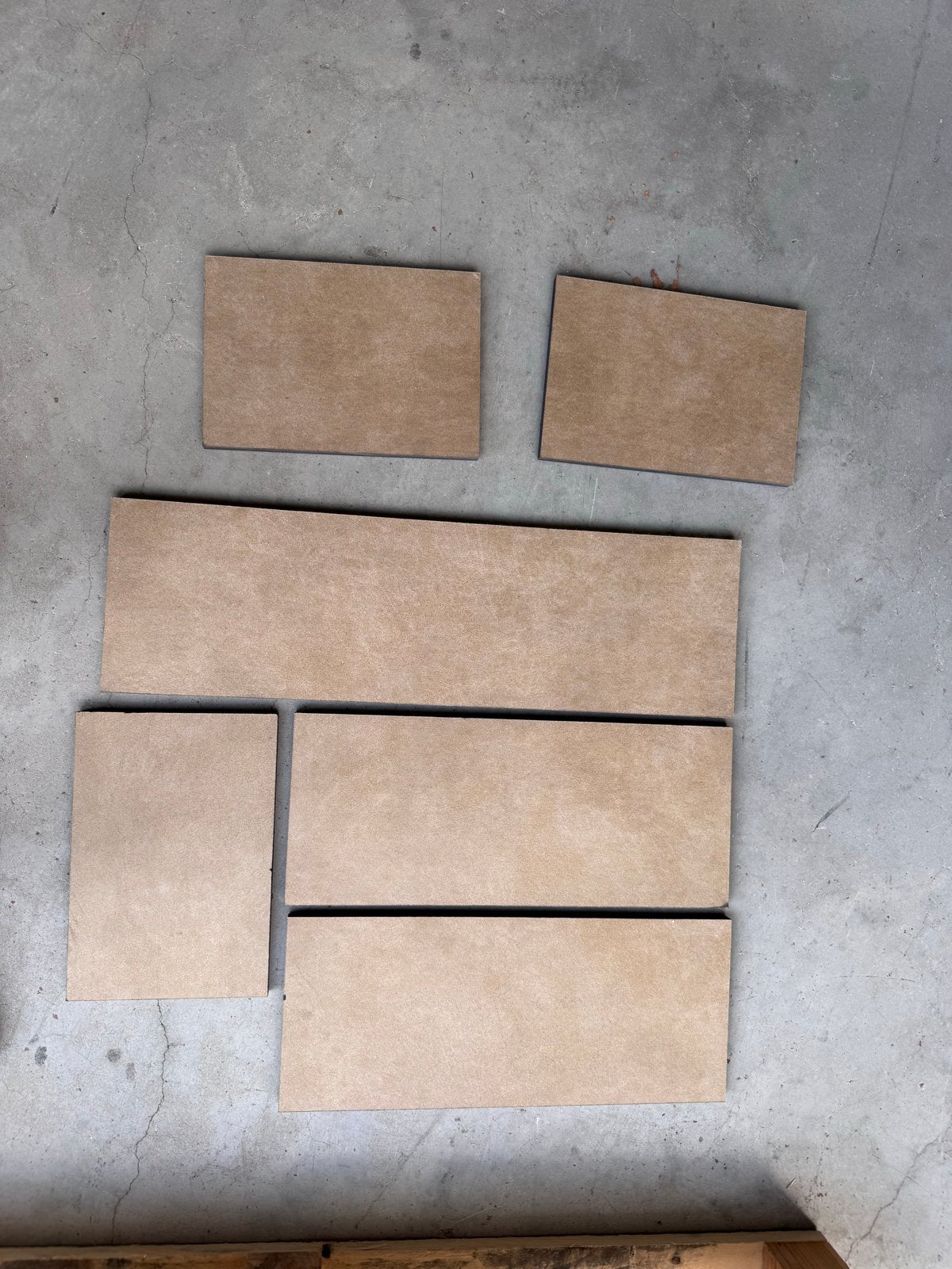 Leren tegels met MDF achterkant en klittenband strips, Ophalen of Verzenden, Gebruikt