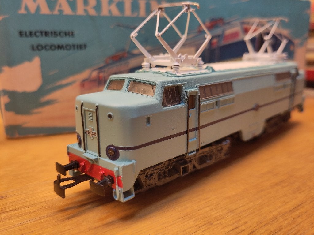 Märklin NS 3051, Wisselstroom, Locomotief, Analoog, Ophalen of Verzenden