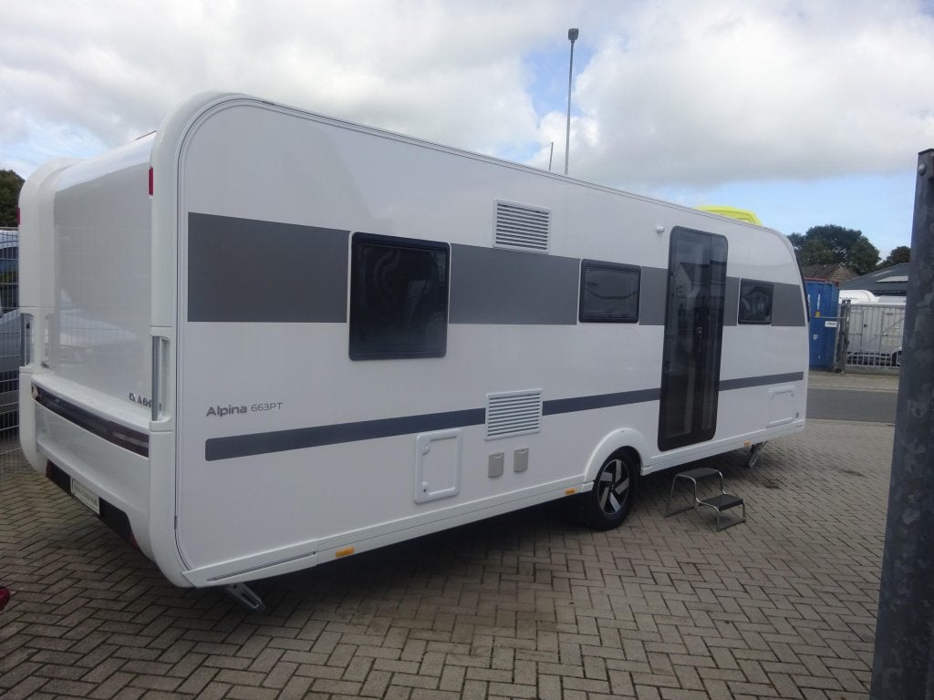 Adria Alpina 663 PT Met Kinderkamer #NIEUW#, Caravans en Kamperen, Rondzit, Bedrijf, Adria, Overige typen