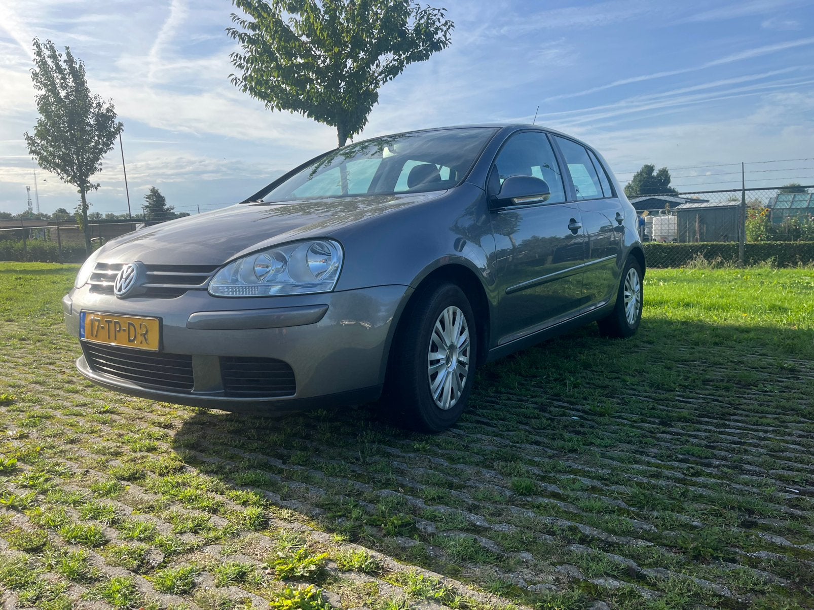 Volkswagen Golf 1.6 16V FSI 85KW 2007 Grijs, Auto's, Voorwielaandrijving, 4 cilinders, 620 kg, Origineel Nederlands