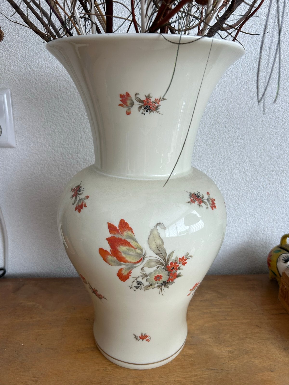 Grote vaas met bloemenmotief, Ophalen
