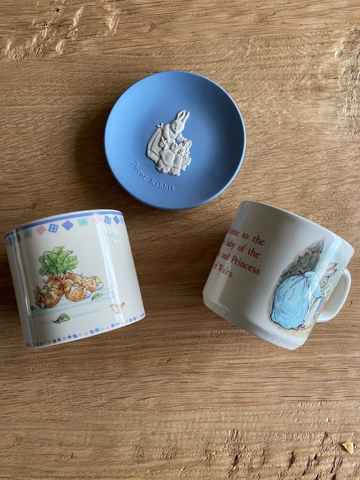 Beatrix Potter, Wedgwood (Peter Rabbit), Ophalen, Zo goed als nieuw, Porselein, Bord of Schaal