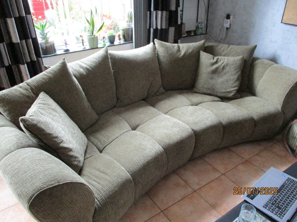 Te koop grote Lounchbank., Ophalen, Overige materialen, 75 tot 100 cm, Zo goed als nieuw