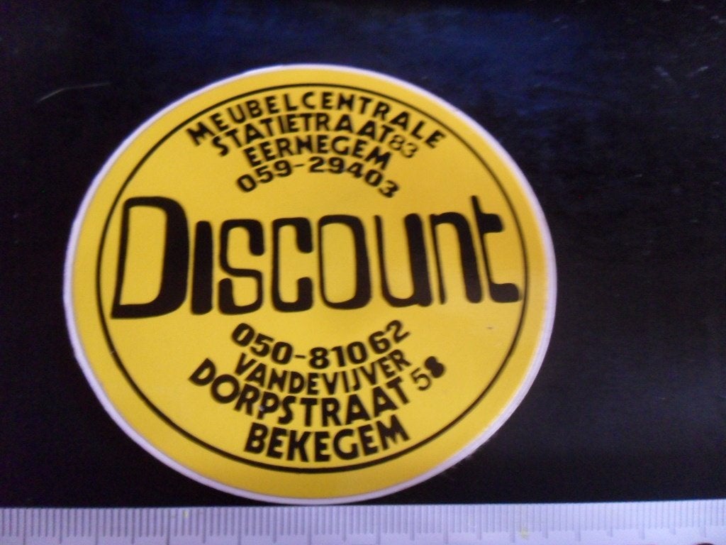 sticker belgië eernegem bekegem DISCOUNT meubelcentrale, Ophalen, Zo goed als nieuw