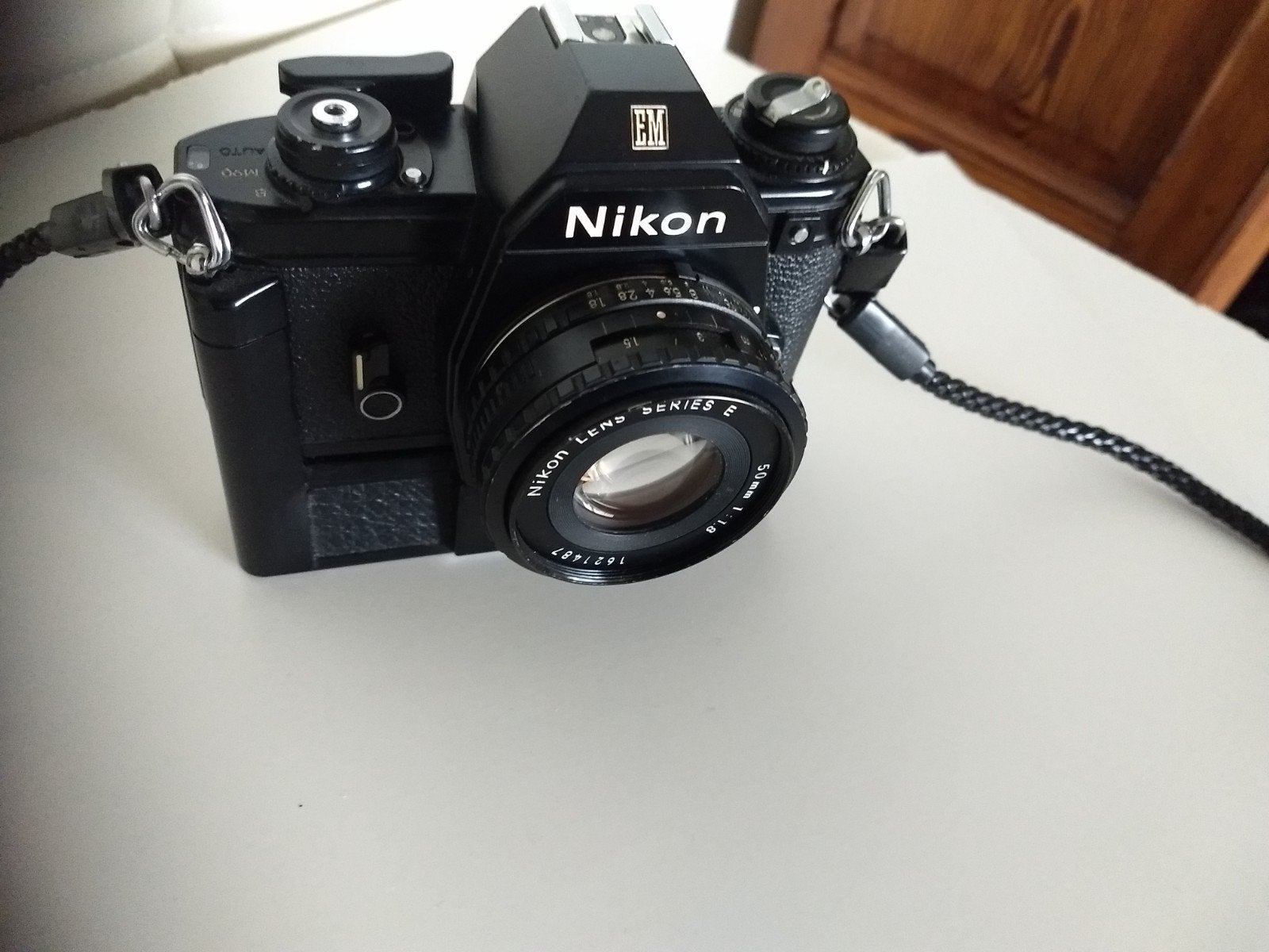 Nikon EM Analoge fotocamera, Audio, Tv en Foto, Fotocamera's Analoog, Ophalen, Gebruikt, Spiegelreflex, Nikon