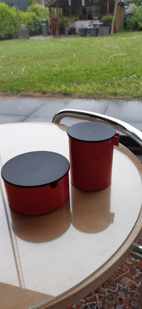 Stelton roomstel in rood en in grijs/beige, Huis en Inrichting, Ophalen of Verzenden