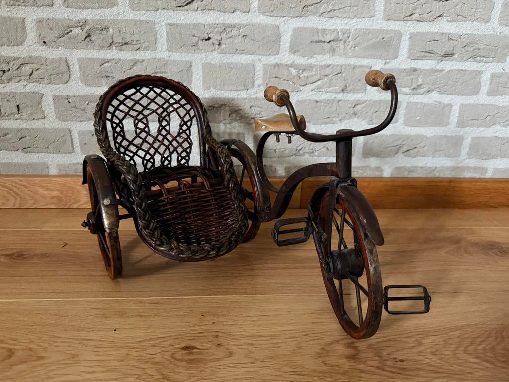 *Riksja fiets antiek*, Ophalen