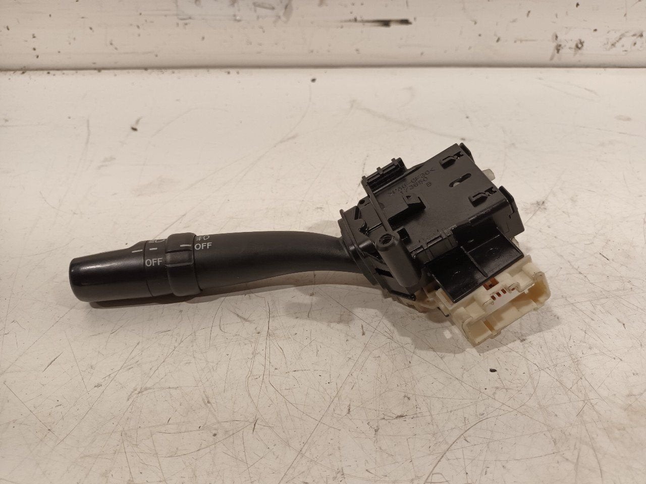 Richtingaanw schakelaar Toyota Avensis, Onderdelen@venauto.nl, Van der Ven Autorecycling B.V., Gebruikt, Ettenseweg 76, 4706 PB Roosendaal, The Netherlands