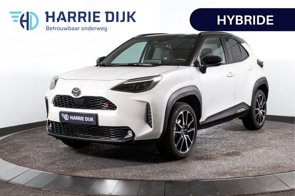 Toyota Yaris Cross 1.5 Hybrid 130 GR SPORT | Adapt. Cruise |, 12 maanden, Gebruikt, Wit, Bedrijf
