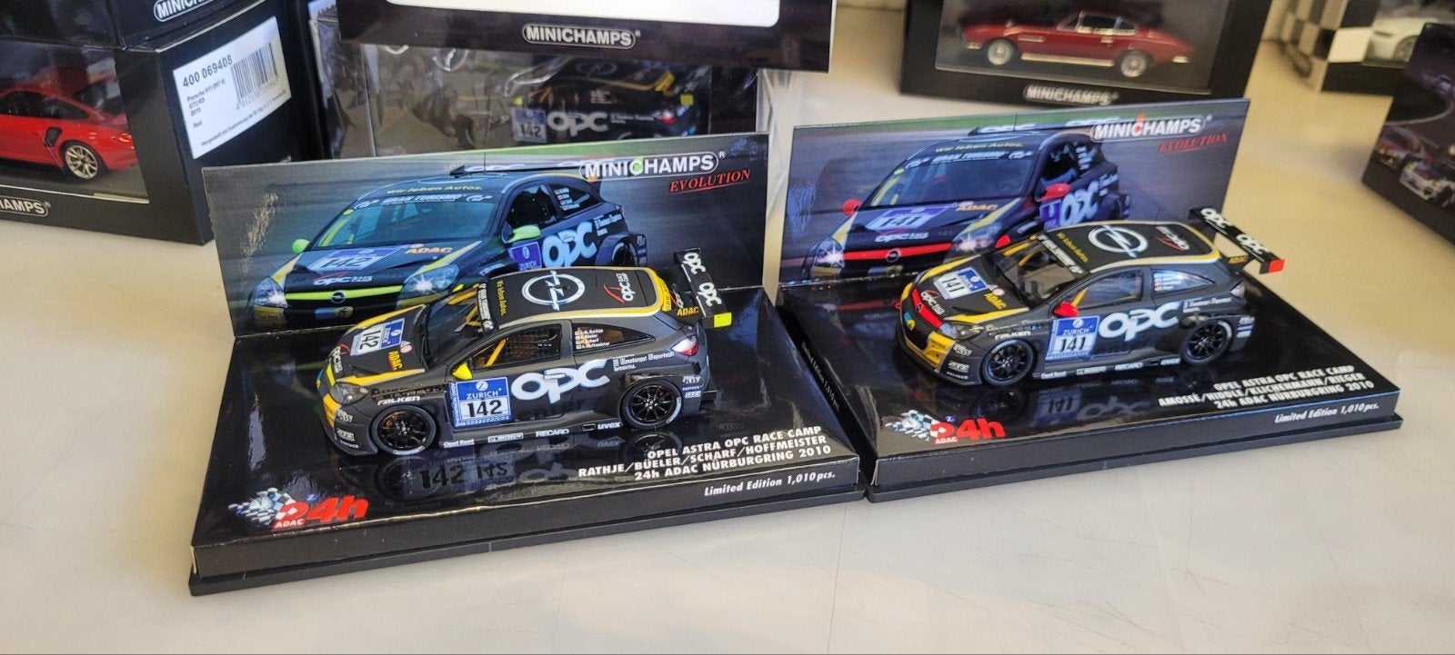 Minichamps Opel Astra OPC Race Camp 24H Nurburgring 2010, Ophalen of Verzenden, Nieuw, Auto, MiniChamps