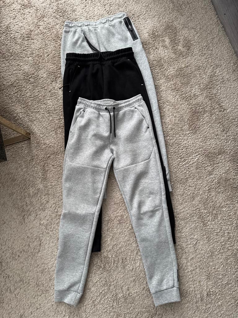 Joggingbroeken New Yorker & Primark (13-14 jaar), Ophalen of Verzenden, Zo goed als nieuw, Overige maten, Grijs