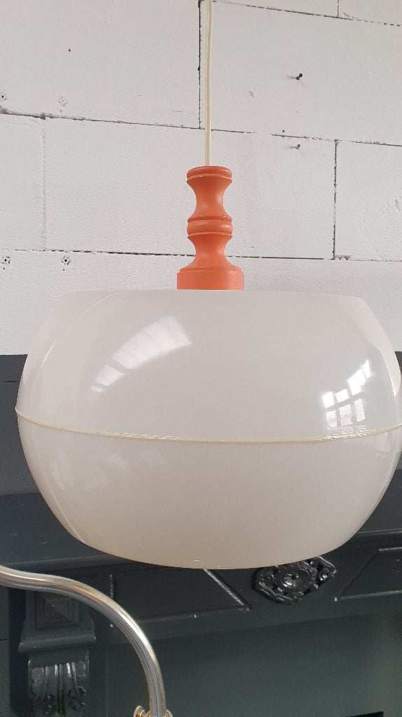 Retro jaren 70 hanglamp, wit kunststof met oranje. S26, Tweedehands verkoop, Tweedehands verkoop, Kunststof, Gebruikt