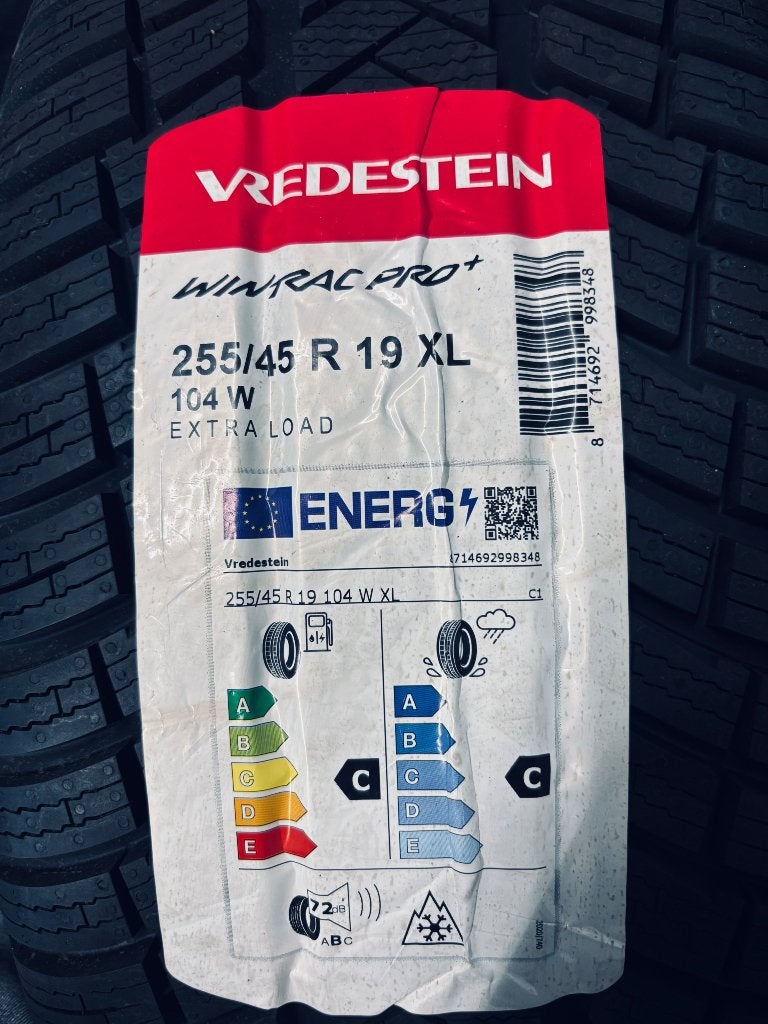 NIEUWE 19” Audi Q3 velgen + NIEUWE winterbanden, Auto-onderdelen, Banden en Velgen, 255 mm, Banden en Velgen, Nieuw, Winterbanden