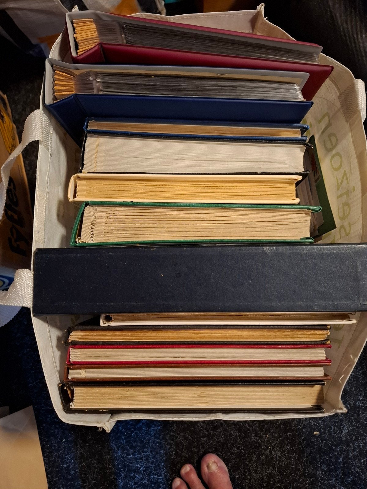 Diverse postzegelcollectie: 13 albums, FDC's, tot 1987, Postzegels en Munten, Postzegels | Volle albums en Verzamelingen, Ophalen