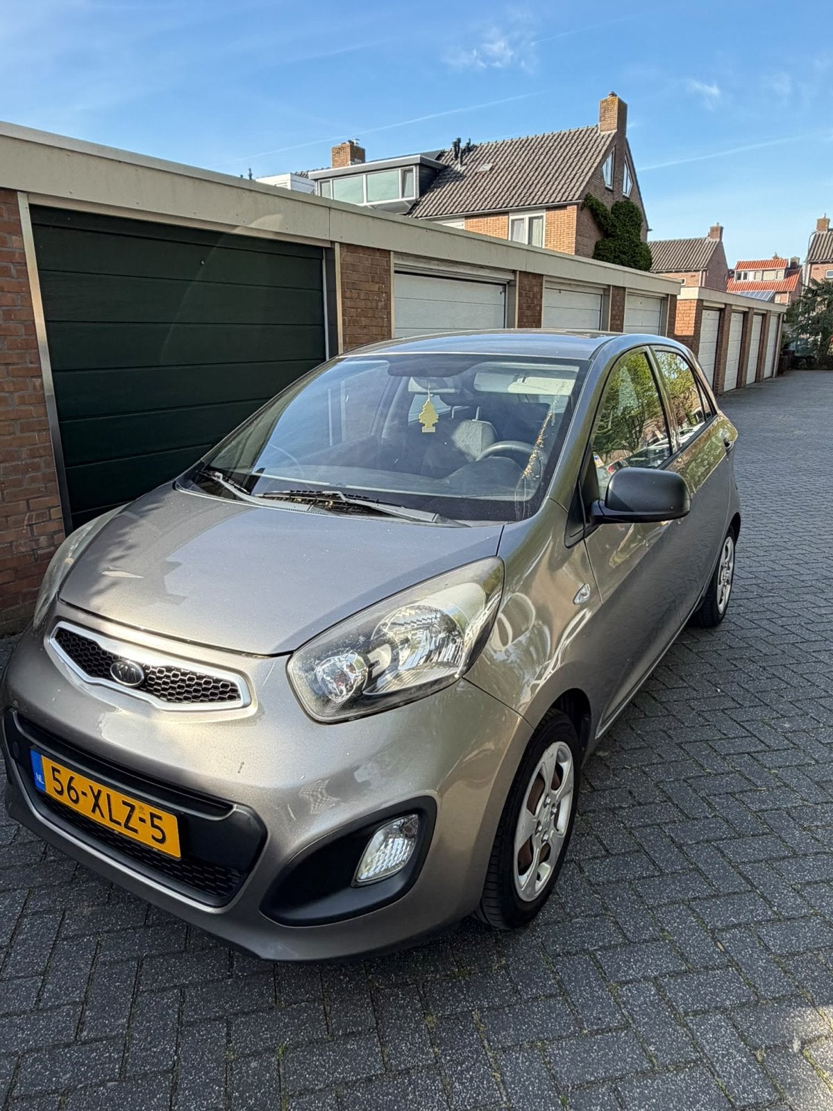 Kia Picanto 1.0 Cvvt 5-DRS 2012 Grijs, Auto's, Voorwielaandrijving, 400 kg, Origineel Nederlands, 24 km/l