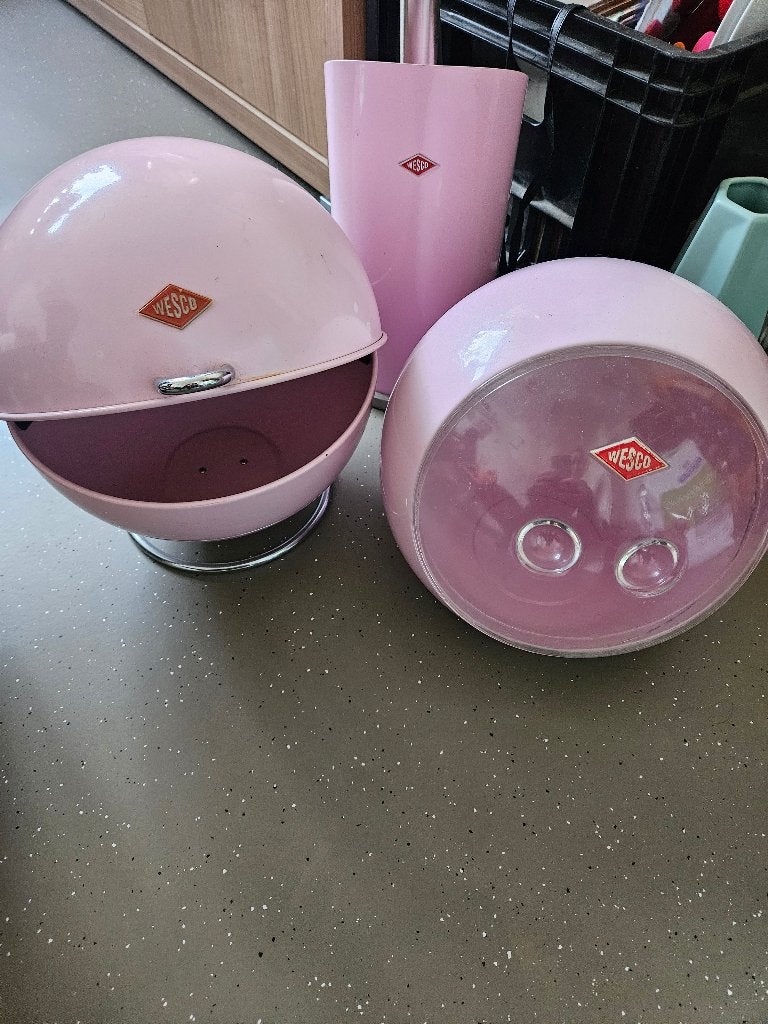 keuken spulletjes, Ophalen