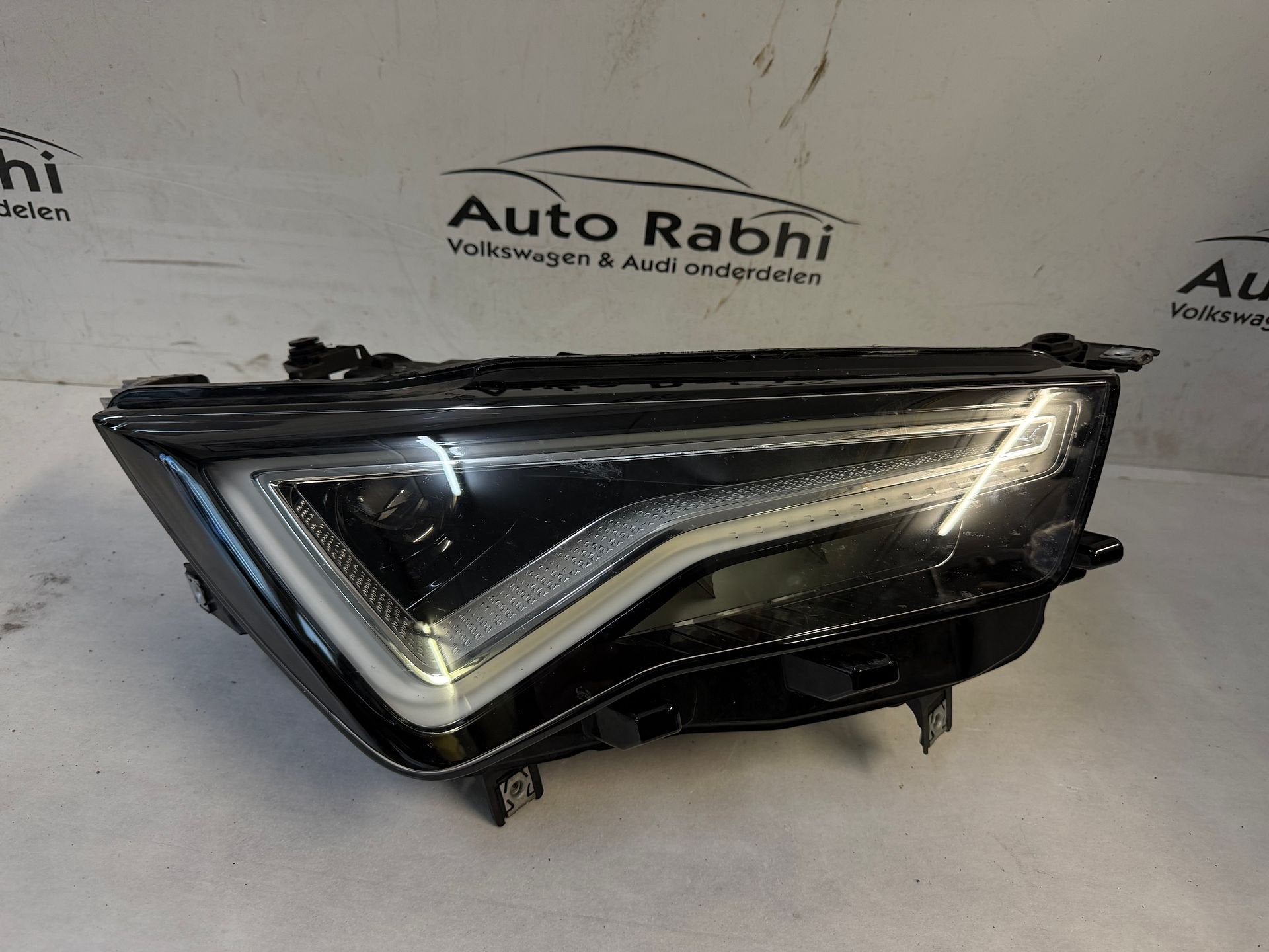 Seat Ateca Facelift Koplamp Rechts Full LED 576941032B, Gebruikt, -, -, Ophalen of Verzenden