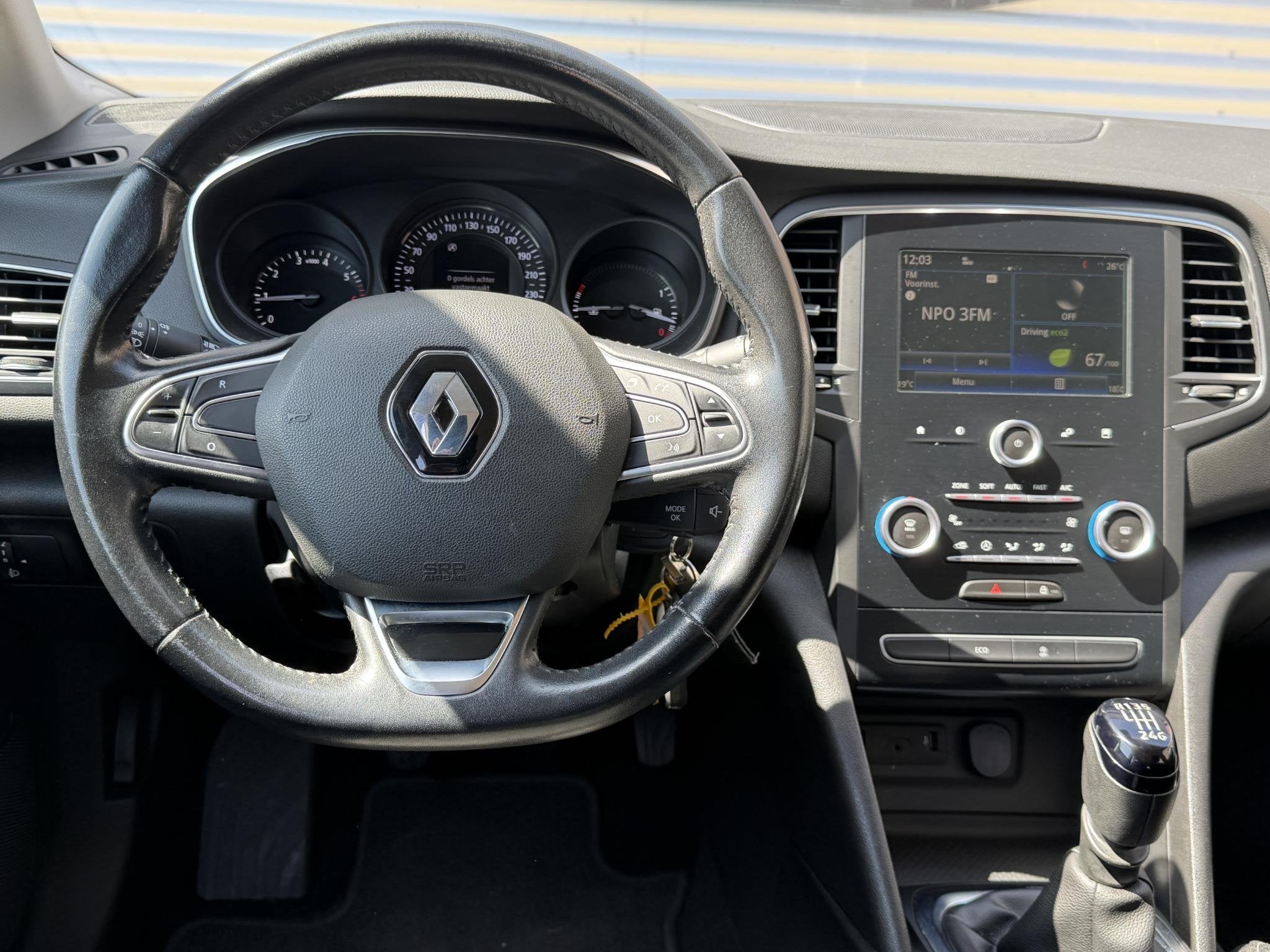 Renault Mégane 1.2 TCe Limited 2e Eigenaar|Carplay|D-riem v, Voorwielaandrijving, Gebruikt, Euro 6, 4 cilinders