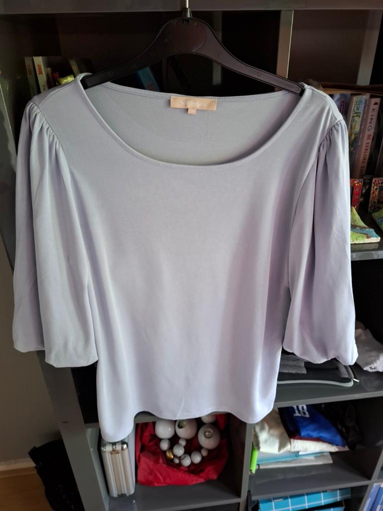 Soft Rebels Lichtblauwe Top Maat S, Soft Rebels, Blauw, Ophalen of Verzenden, Zo goed als nieuw