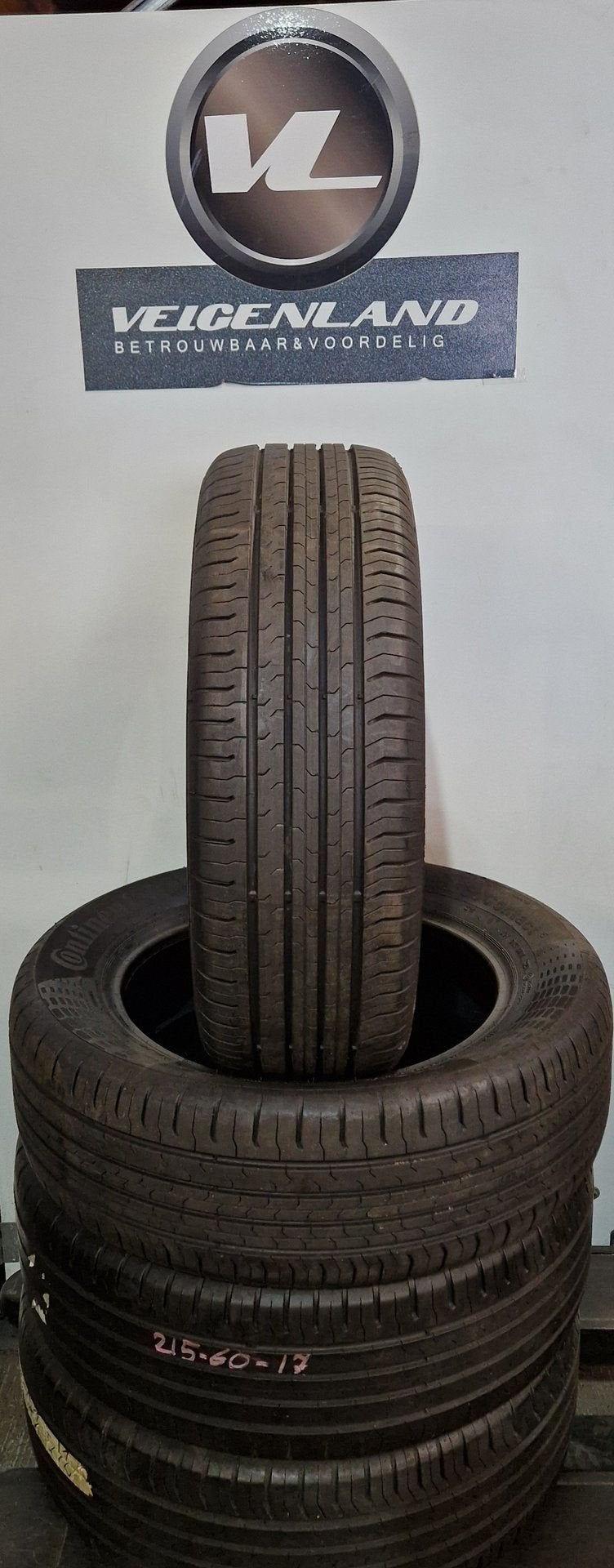 Continental eco contact 5 215-60-17  2156017 215/60R17, -, -, 17 inch, Ophalen of Verzenden