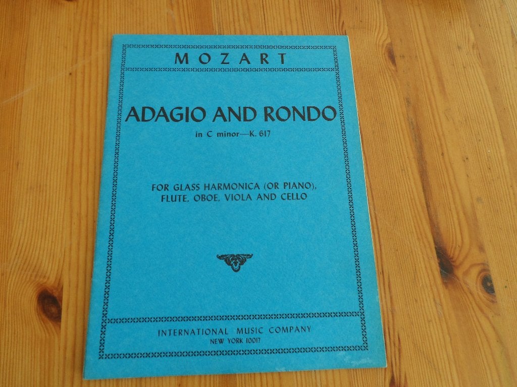 Mozart - adagio / rondo / fantasie / variations / menuett, Muziek en Instrumenten, Bladmuziek, Gebruikt, Klassiek, Ophalen of Verzenden