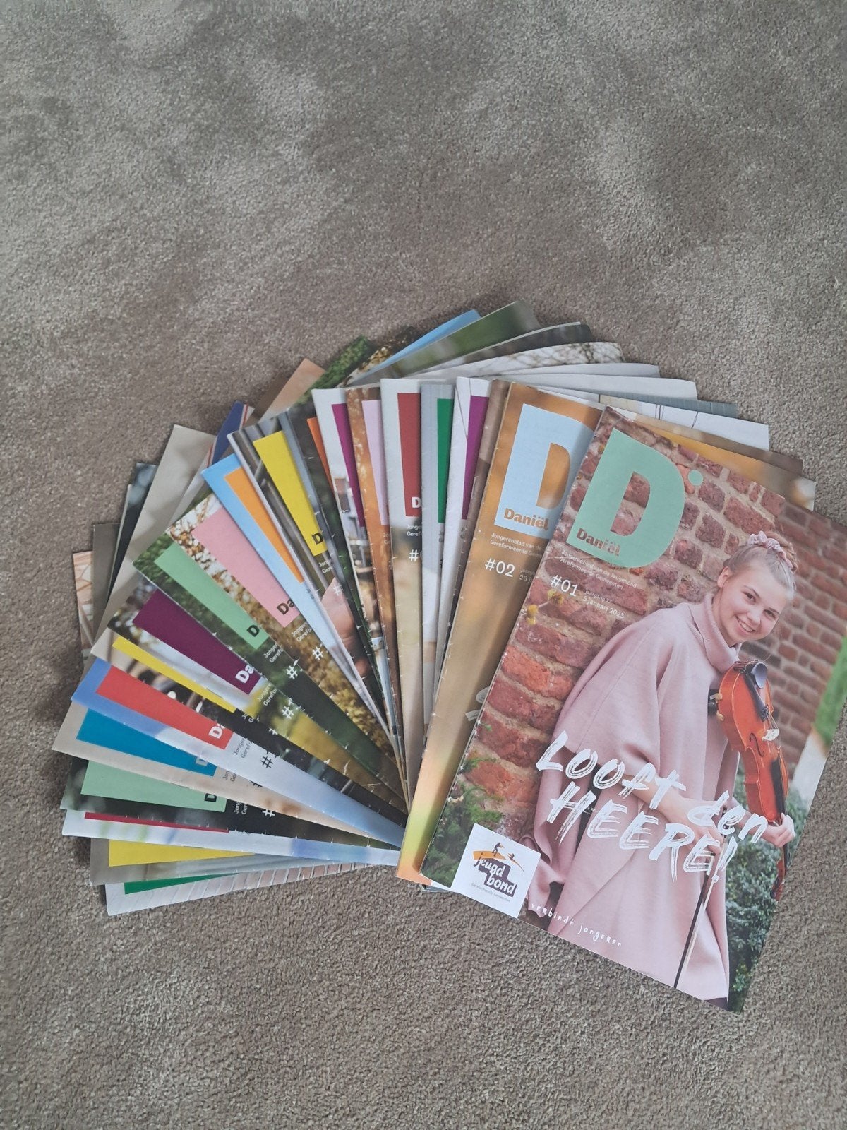 Daniel tijdschriften, reformatorisch (22 stuks), Ophalen of Verzenden, Zo goed als nieuw, Overige typen