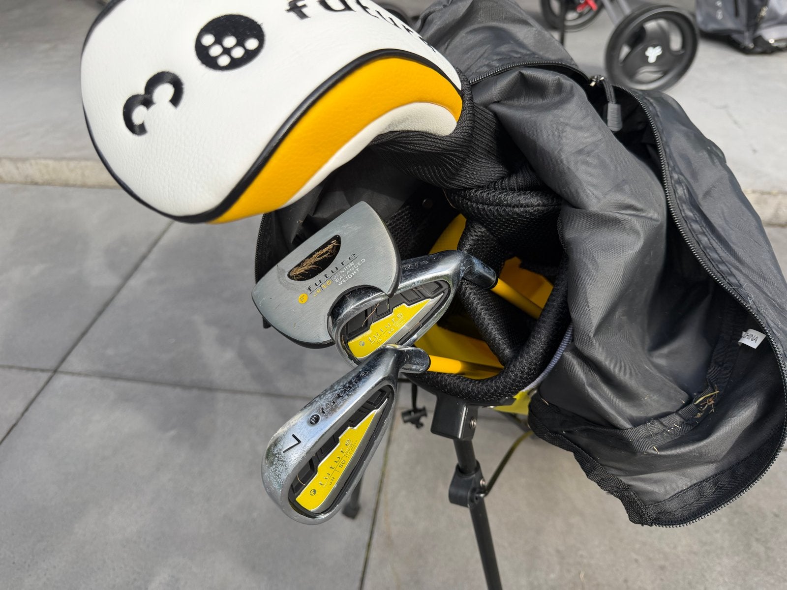 Foto 3 van Future Golf Junior Golfset met Golftas - Zo goed als nieuw