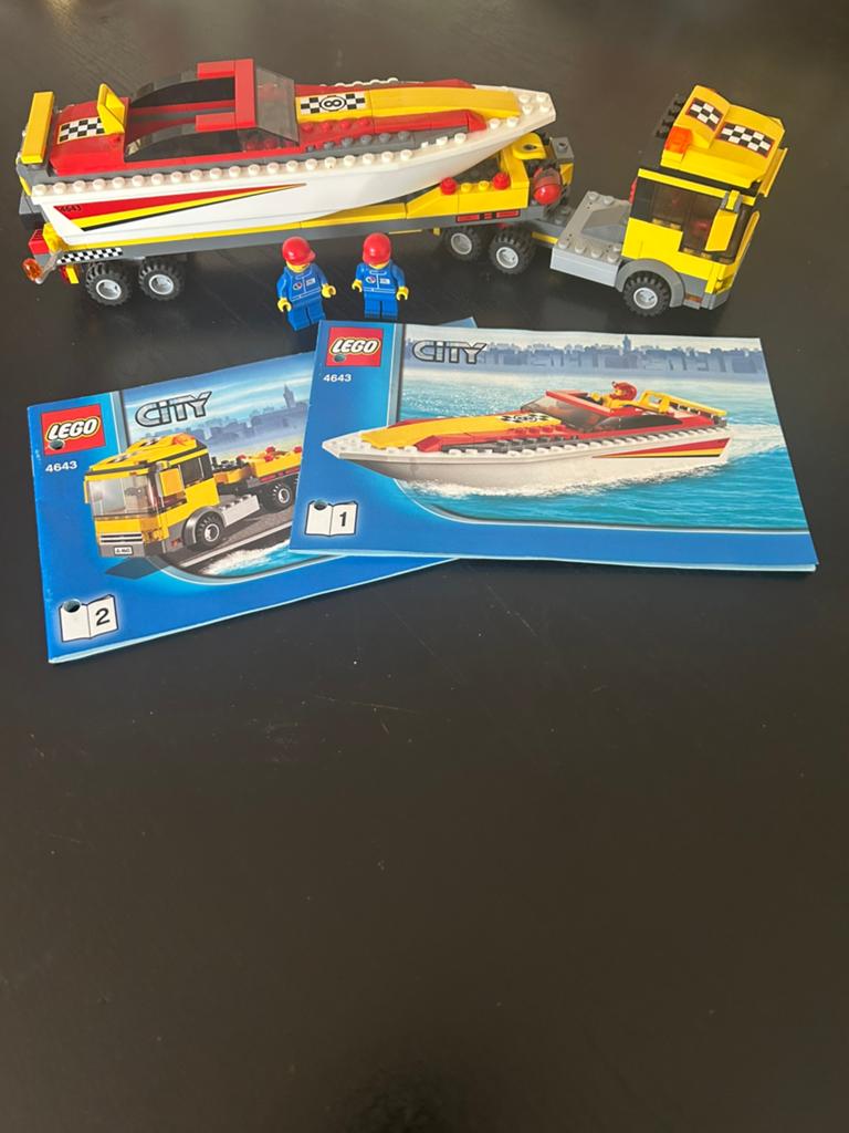 Lego City 4643 Powerboot Transport met 2 minifiguren, Kinderen en Baby's, Speelgoed | Duplo en Lego, City, Lego, Ophalen of Verzenden