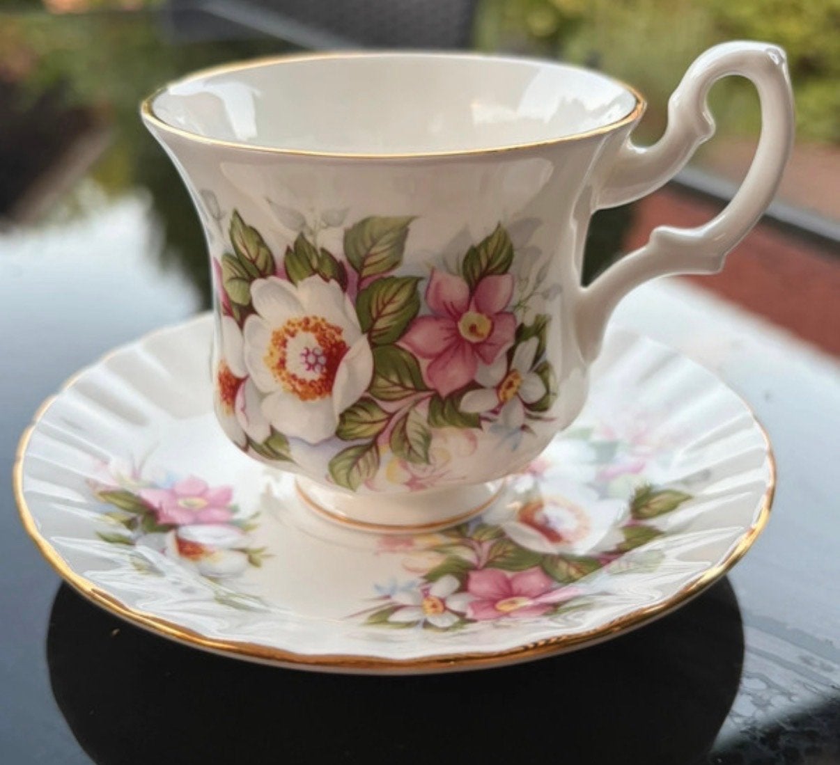 Royal Albert Summertime Woodborough theekop en schotel, Antiek en Kunst, Ophalen of Verzenden