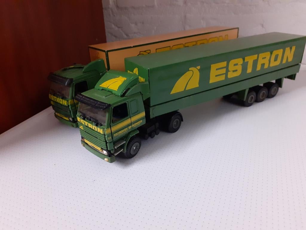 Tekno Scania Estron opknappers  1:50, Hobby en Vrije tijd, Modelauto's | 1:50, Ophalen of Verzenden, Bus of Vrachtwagen, Tekno