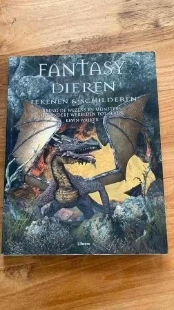 Kate Walker - Fantasydieren tekenen & schilderen, Boeken, Ophalen of Verzenden, Gelezen, Tekenen en Schilderen, Kate Walker