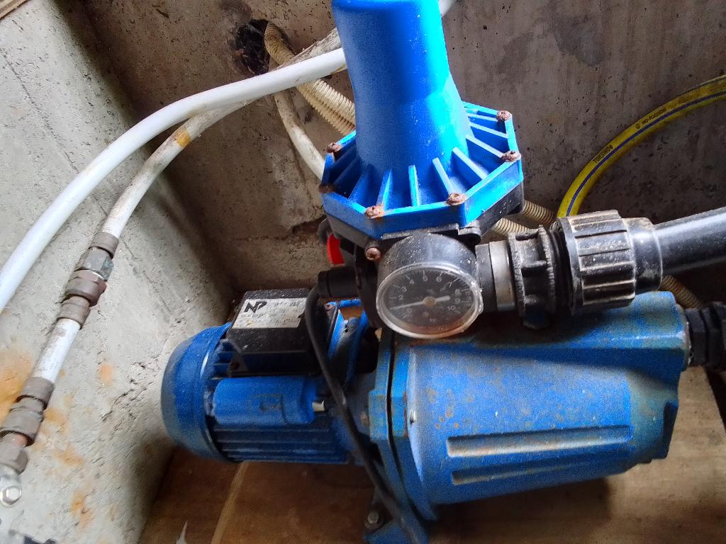 Nocchi centrifugaal pomp 220V, Ophalen of Verzenden, Gebruikt, Elektrisch, Besproeiingspomp