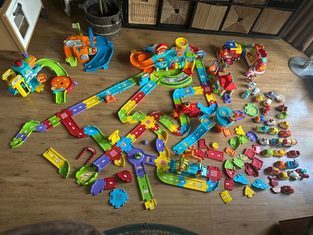 Grote Toet Toet en Zoef Zoef set, Kinderen en Baby's, Speelgoed | Vtech, Ophalen, Zo goed als nieuw, 2 tot 4 jaar