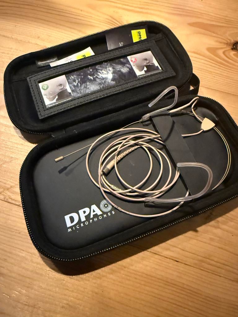 DPA 6066 CORE Omnidirectionele Headset, Beige, Muziek en Instrumenten, Ophalen of Verzenden, Gebruikt, Overige typen
