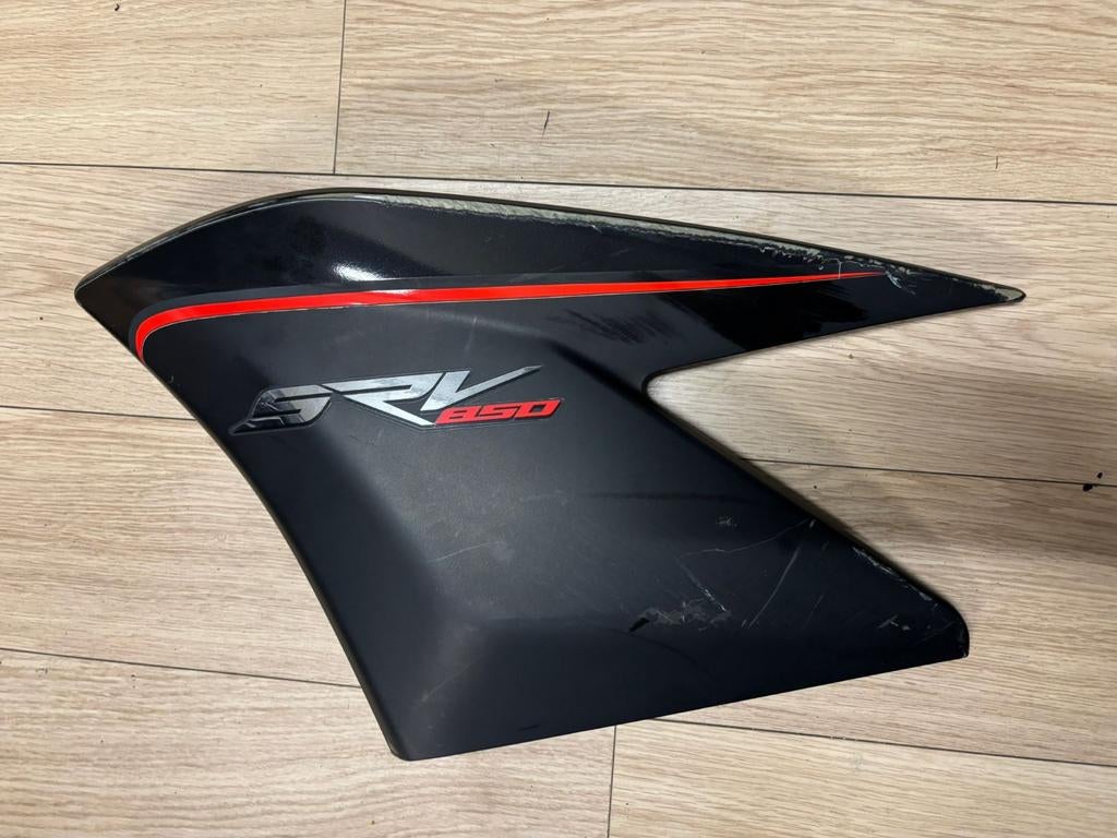 Aprilia srv 850 zeipaneel links voor onderdelen srv, Ophalen of Verzenden