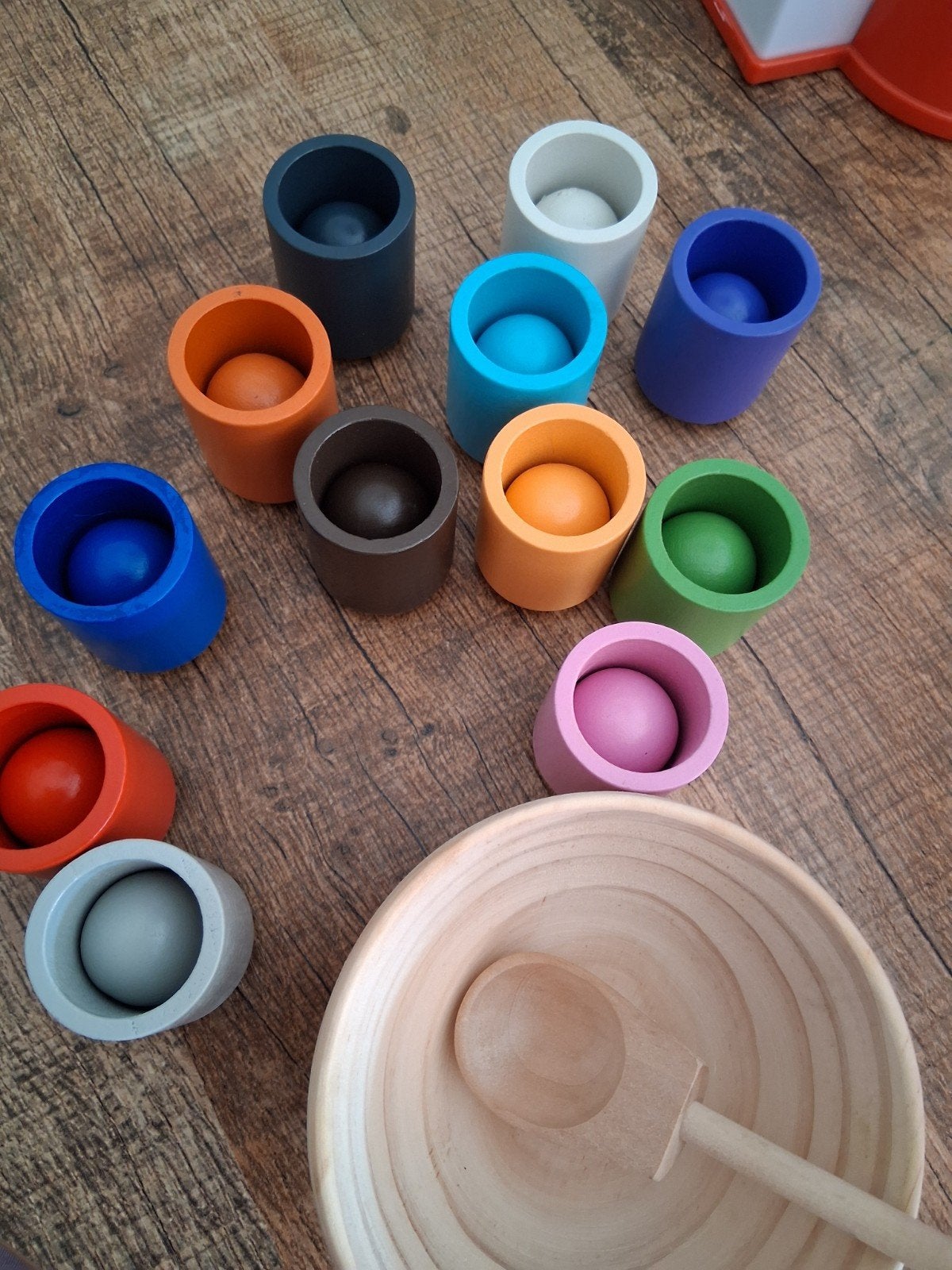 Houten sorteerspel met bekers en ballen, Ophalen, Gebruikt, Overige typen