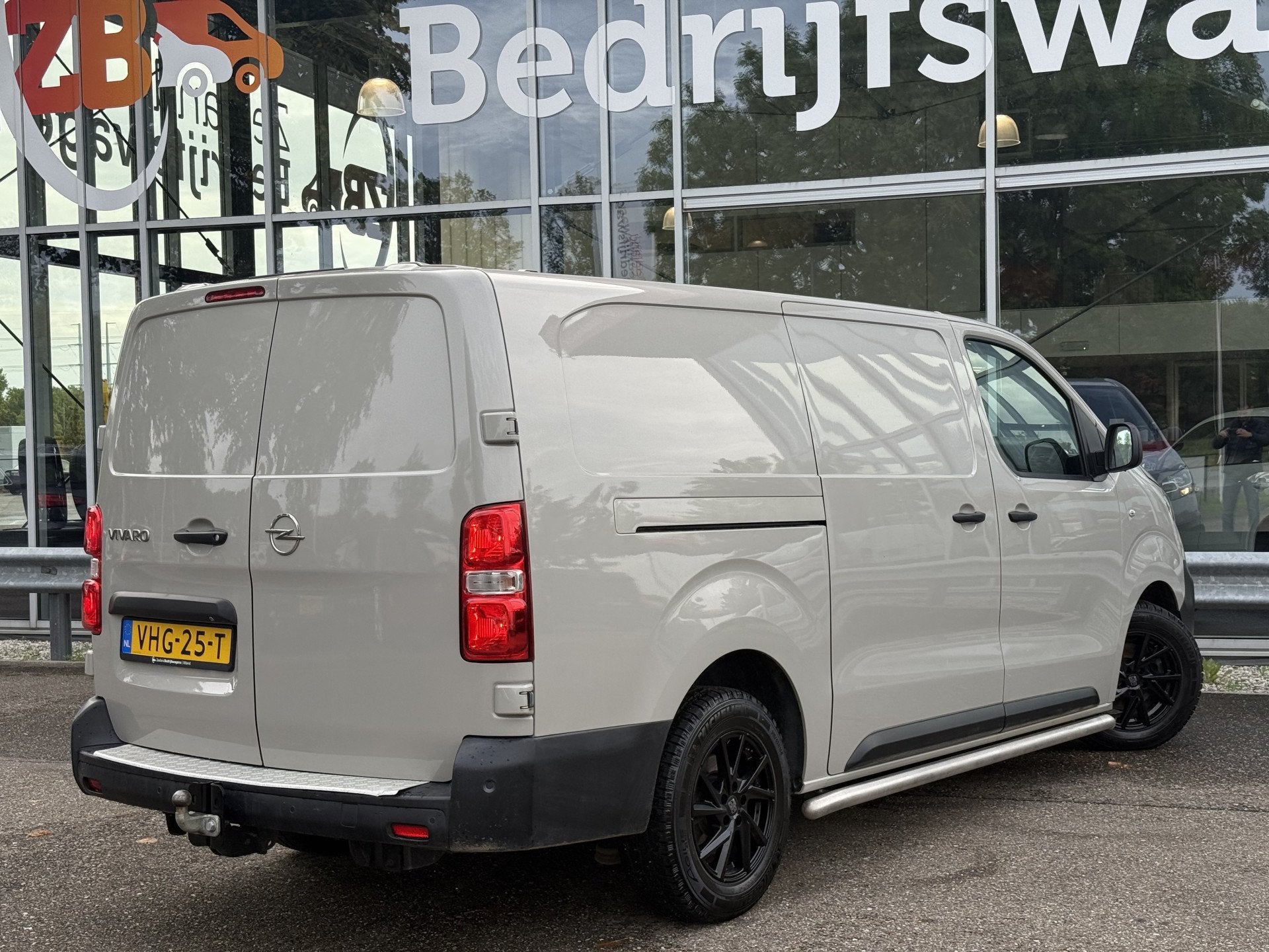Opel Vivaro 2.0 CDTI L3H1 Edition | Navi | Carplay | Camera, Auto's, Gebruikt, 4 cilinders, 150 pk, Leder en Stof
