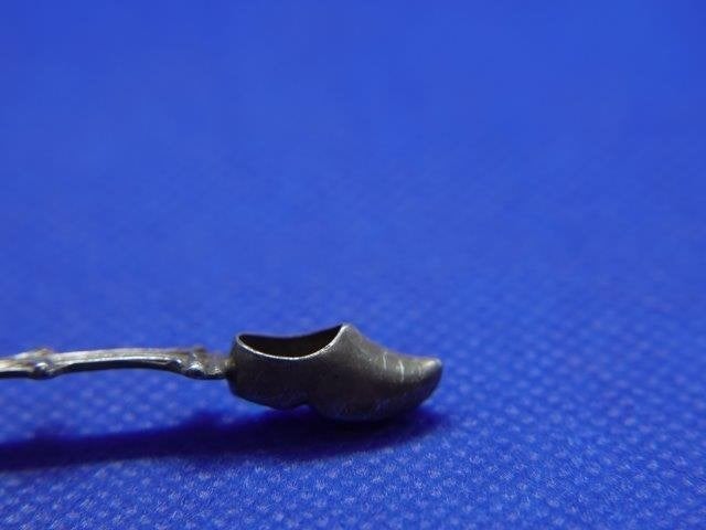 Lepeltje: Klompje  Borrellepeltje, Verzenden