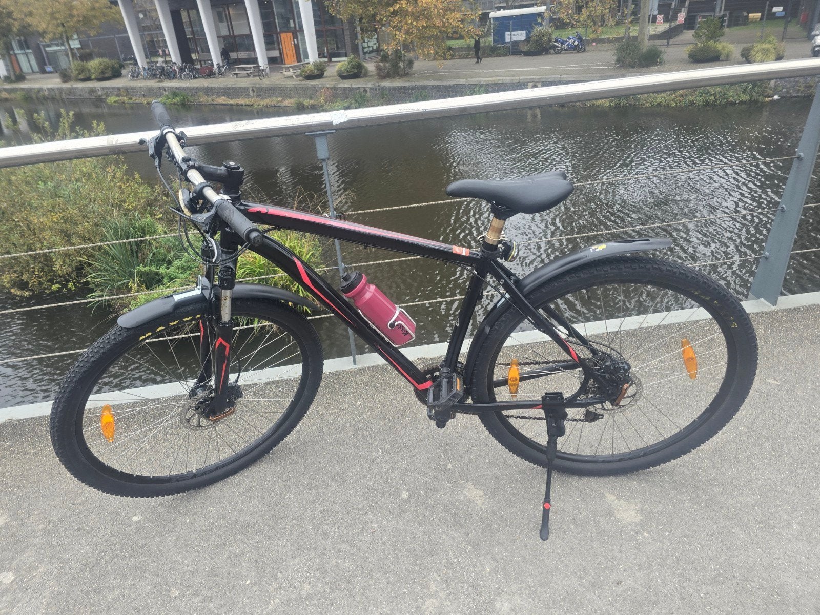 Specialized Mountainbike - Zo goed als nieuw, Overige merken, 28 inch, Vering, Ophalen of Verzenden