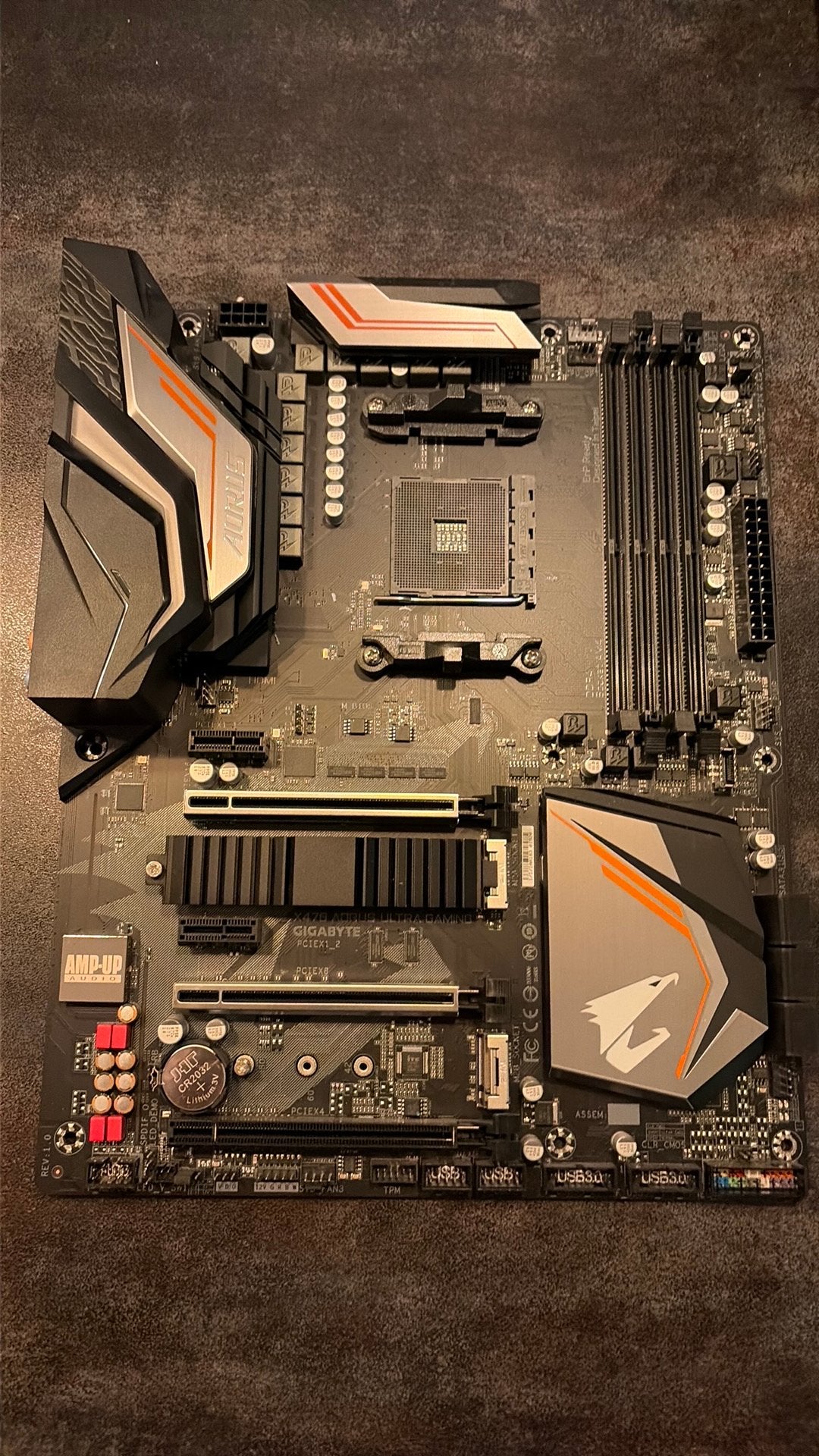 Gigabyte x470 AORUS ultra gaming MB, Ophalen of Verzenden, Zo goed als nieuw, DDR4