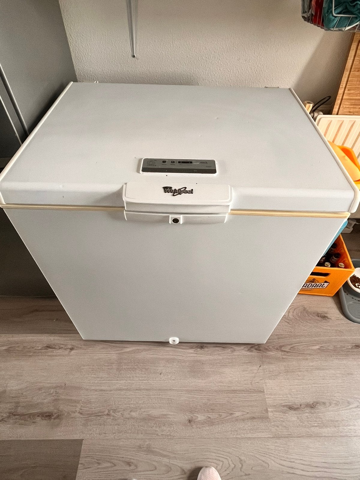 Whirlpool vrieskist met 6th sense technologie, Vrieskist, Gebruikt, Ophalen, 85 tot 120 cm