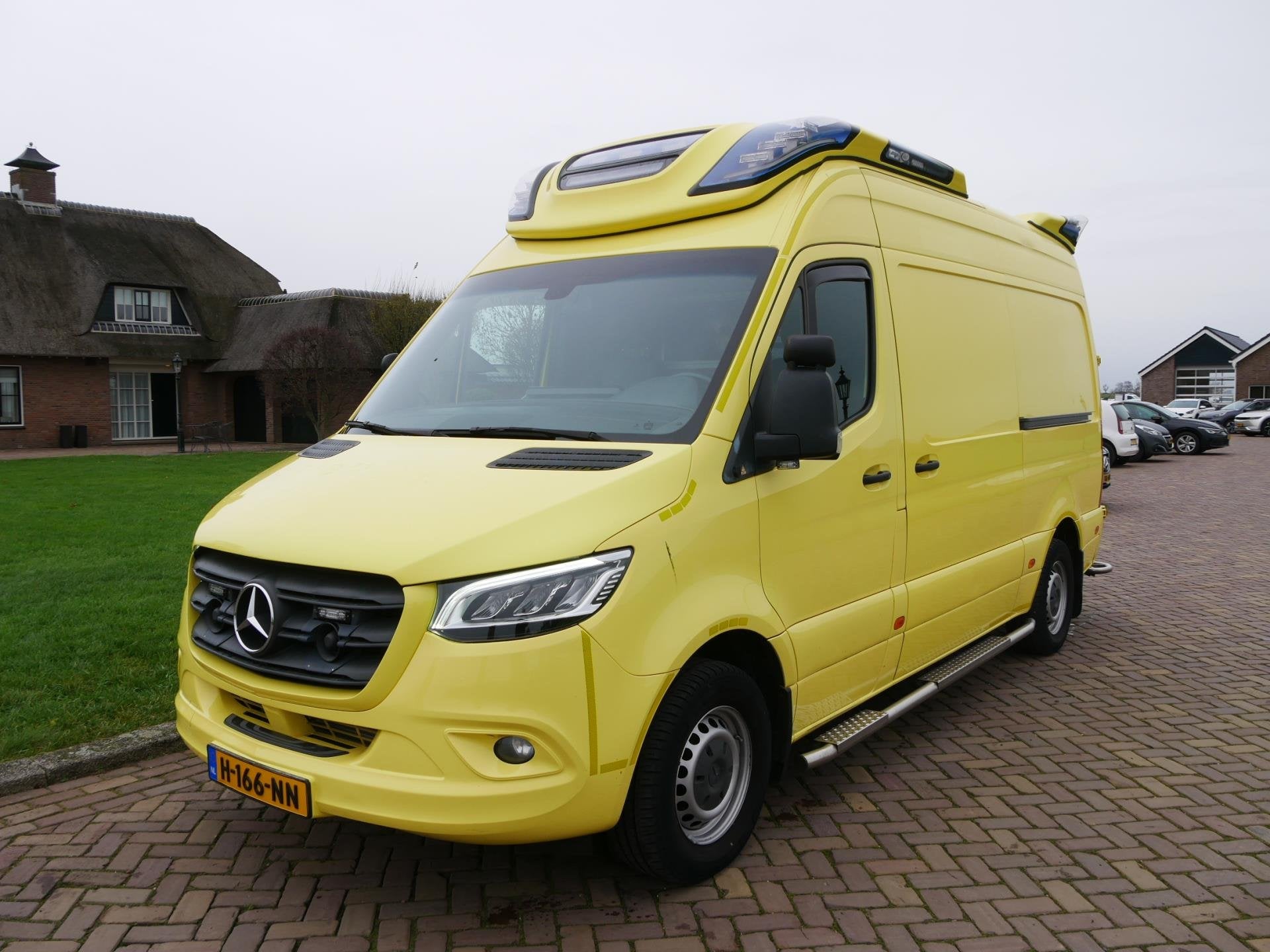 Mercedes-Benz SPRINTER V6 3.0 AMBULANCE AUT * 21999 EX BTW *, Automaat, Achterwielaandrijving, Gebruikt, 2000 kg