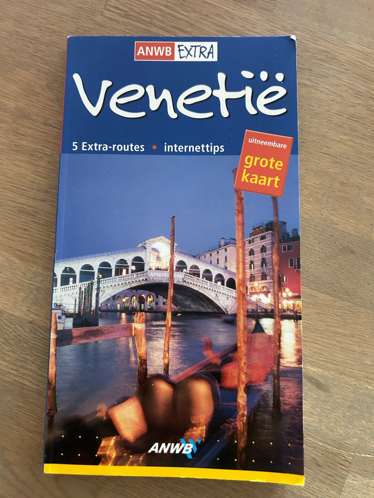 ANWB Extra Venetië Reisgids met Grote Kaart, Europa, Ophalen of Verzenden, Zo goed als nieuw, Reisgids of -boek
