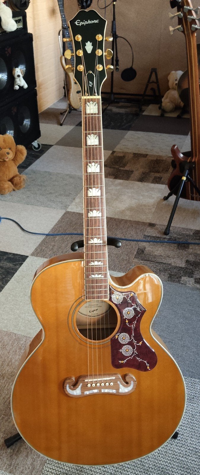 Epiphone EJ-200 SCE/VN, Ophalen, Zo goed als nieuw, Western- of Steelstringgitaar, Met (piezo-)element